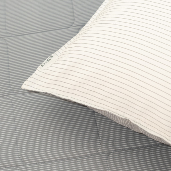 Pinstripe - BPC704 7 04 bpc704 12 600x0 1.jpg