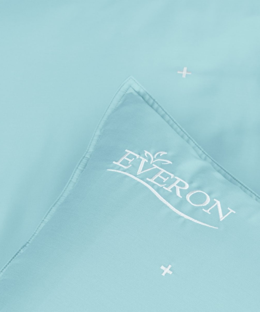Chăn Vivid Sky Blue - OLE003
