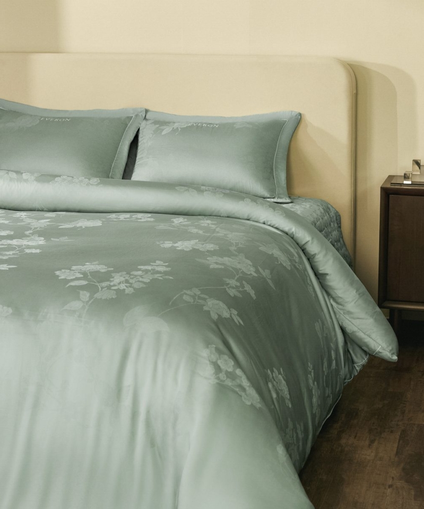 Hồng tỉ muội - ESTJ26009
