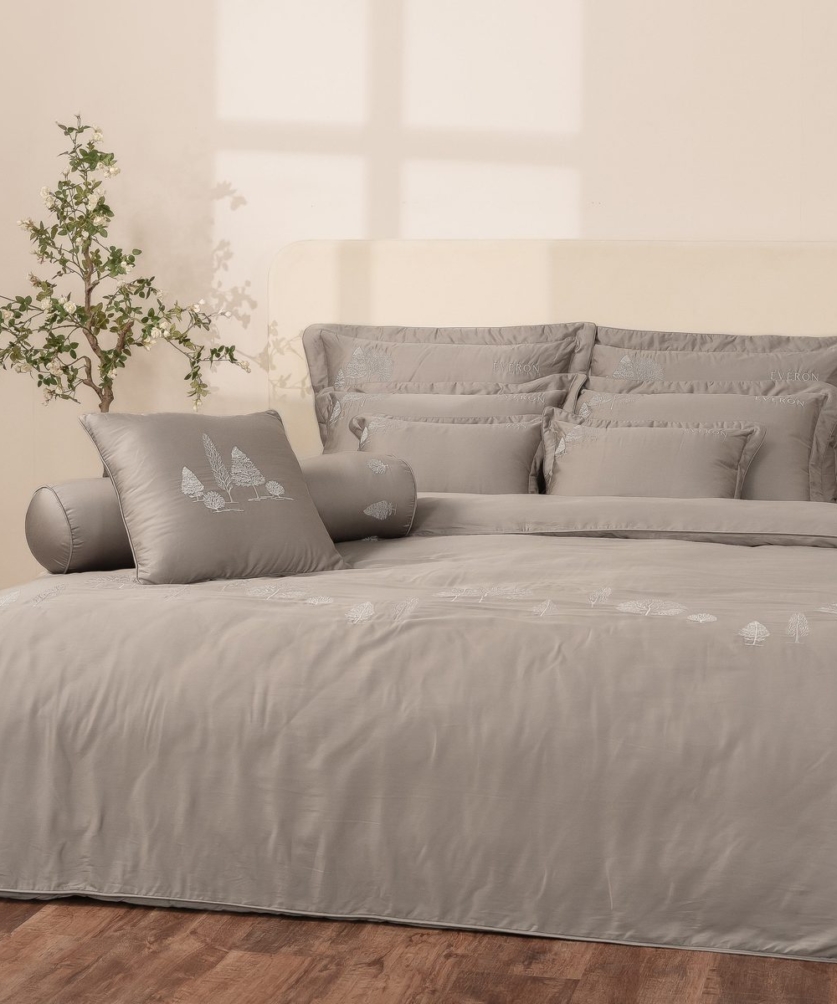 Pine - ESTC27006 7 Pine - ESTC27006
