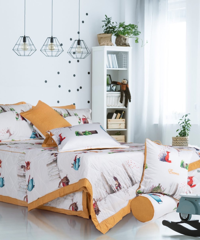 Vỏ gối Bình Minh Trong Rừng Xanh - EPC24041